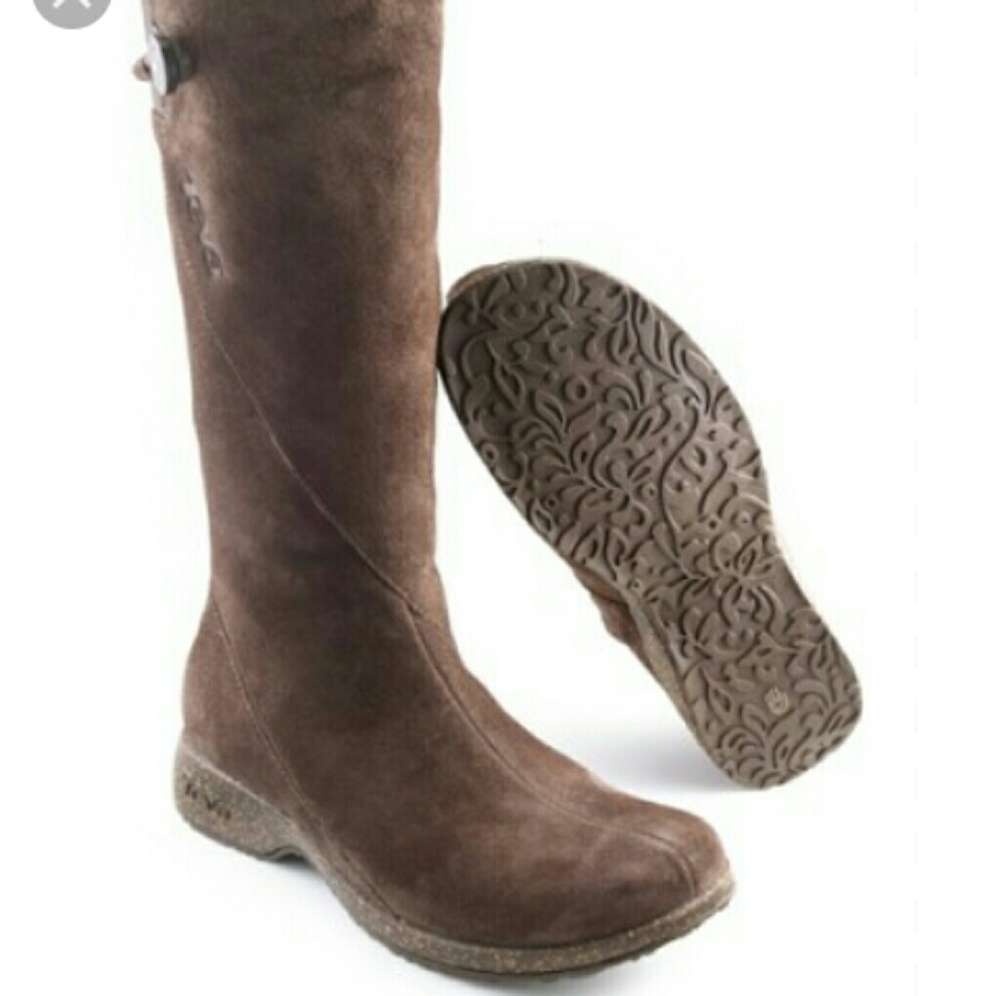 Teva Montecito Suede Boots